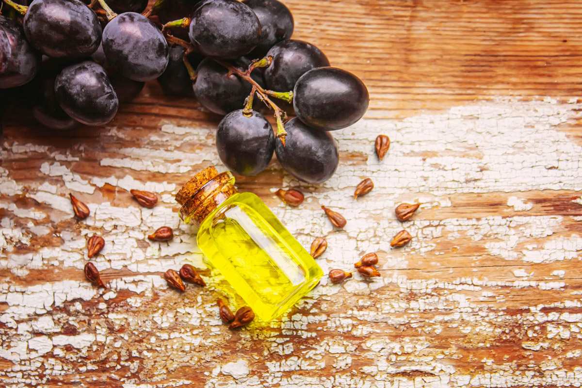 L'huile de pépins de raisin : présentation et bienfaits